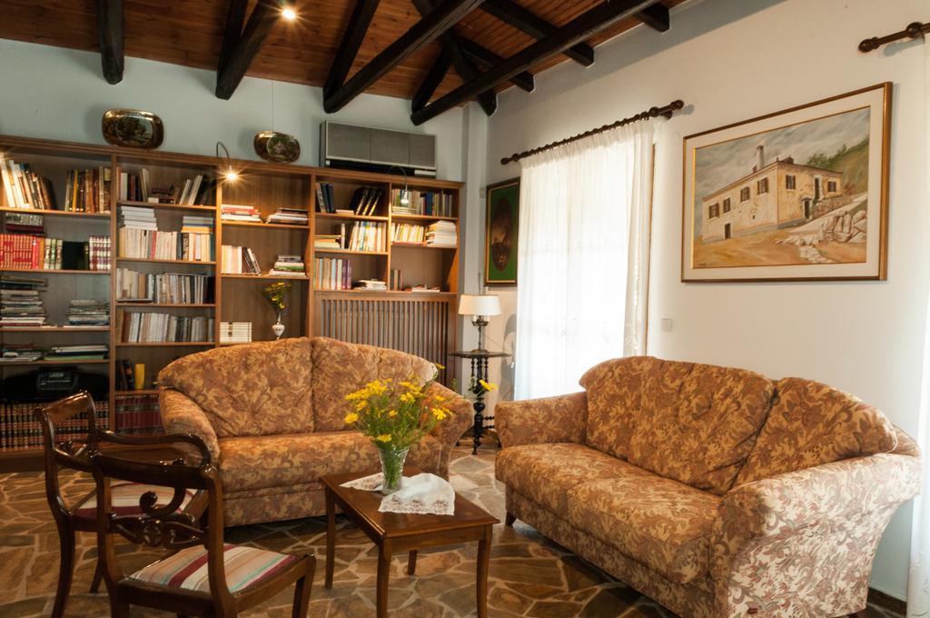 Pontinos Villa Míloi Zimmer foto