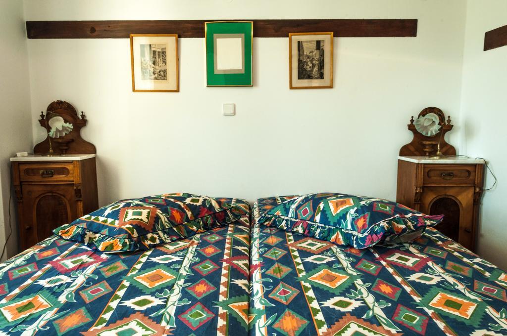 Pontinos Villa Míloi Zimmer foto